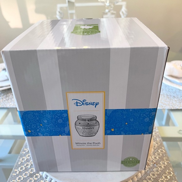 🍯 SCENTSY Winnie the Pooh Hunny Honey Pot Wax Warmer Disney NEW - Picture 6 of 6